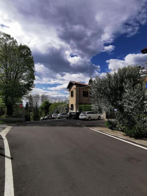 Curt Da Beta - Casa Vacanze Con Giardino In Corte Del XVIII Secolo Malnate Zewnętrze zdjęcie