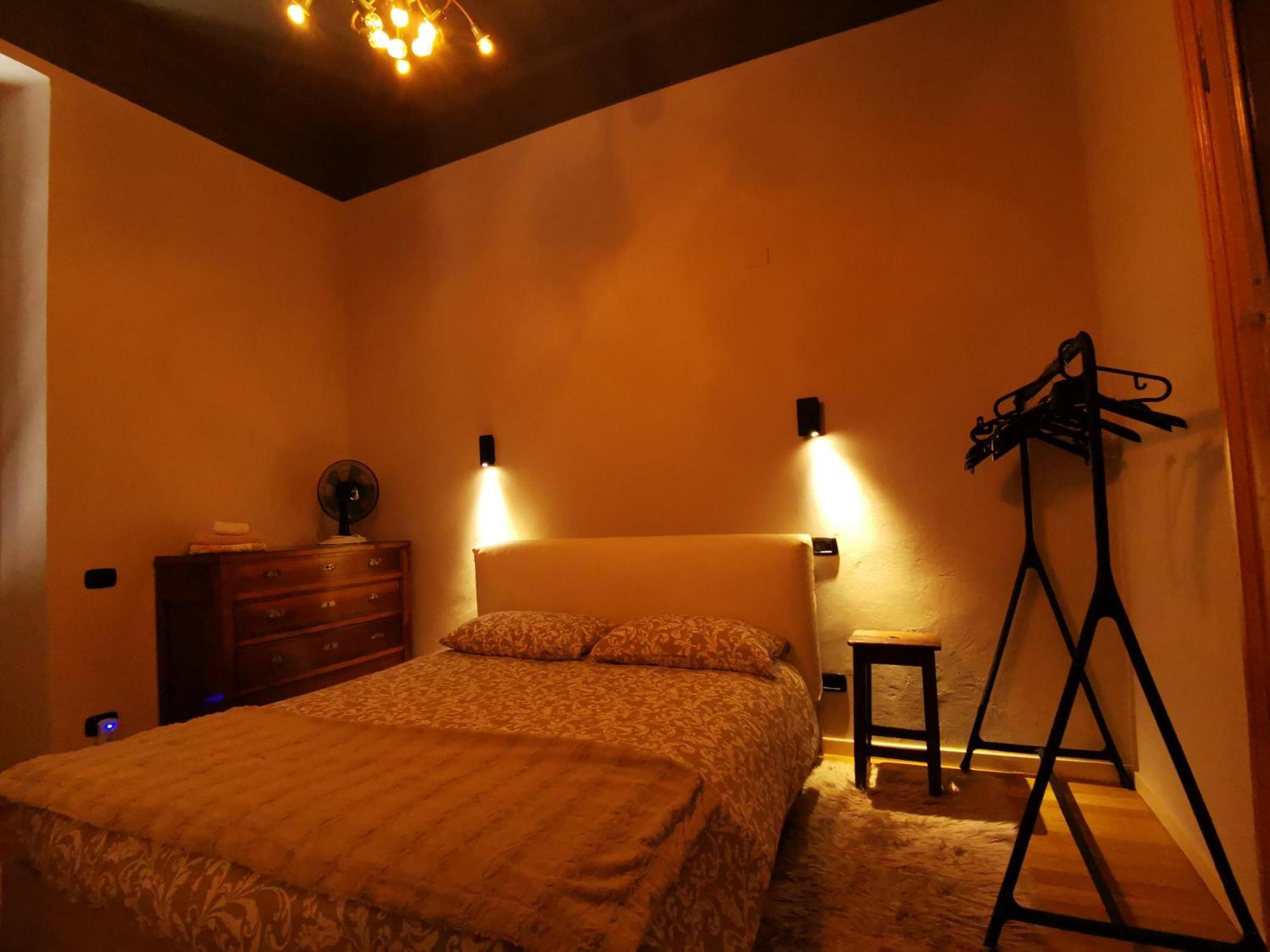 Curt Da Beta - Casa Vacanze Con Giardino In Corte Del XVIII Secolo Malnate Zewnętrze zdjęcie