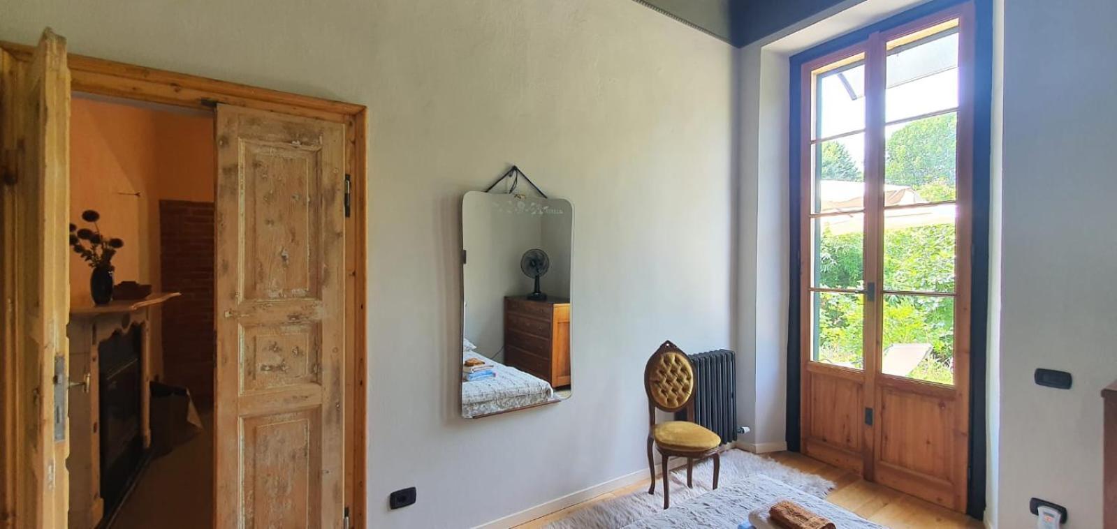 Curt Da Beta - Casa Vacanze Con Giardino In Corte Del XVIII Secolo Malnate Zewnętrze zdjęcie