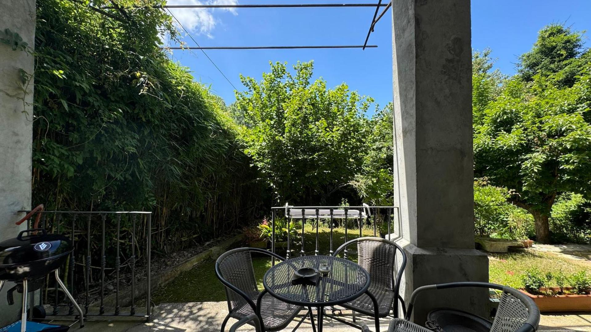 Curt Da Beta - Casa Vacanze Con Giardino In Corte Del XVIII Secolo Malnate Zewnętrze zdjęcie
