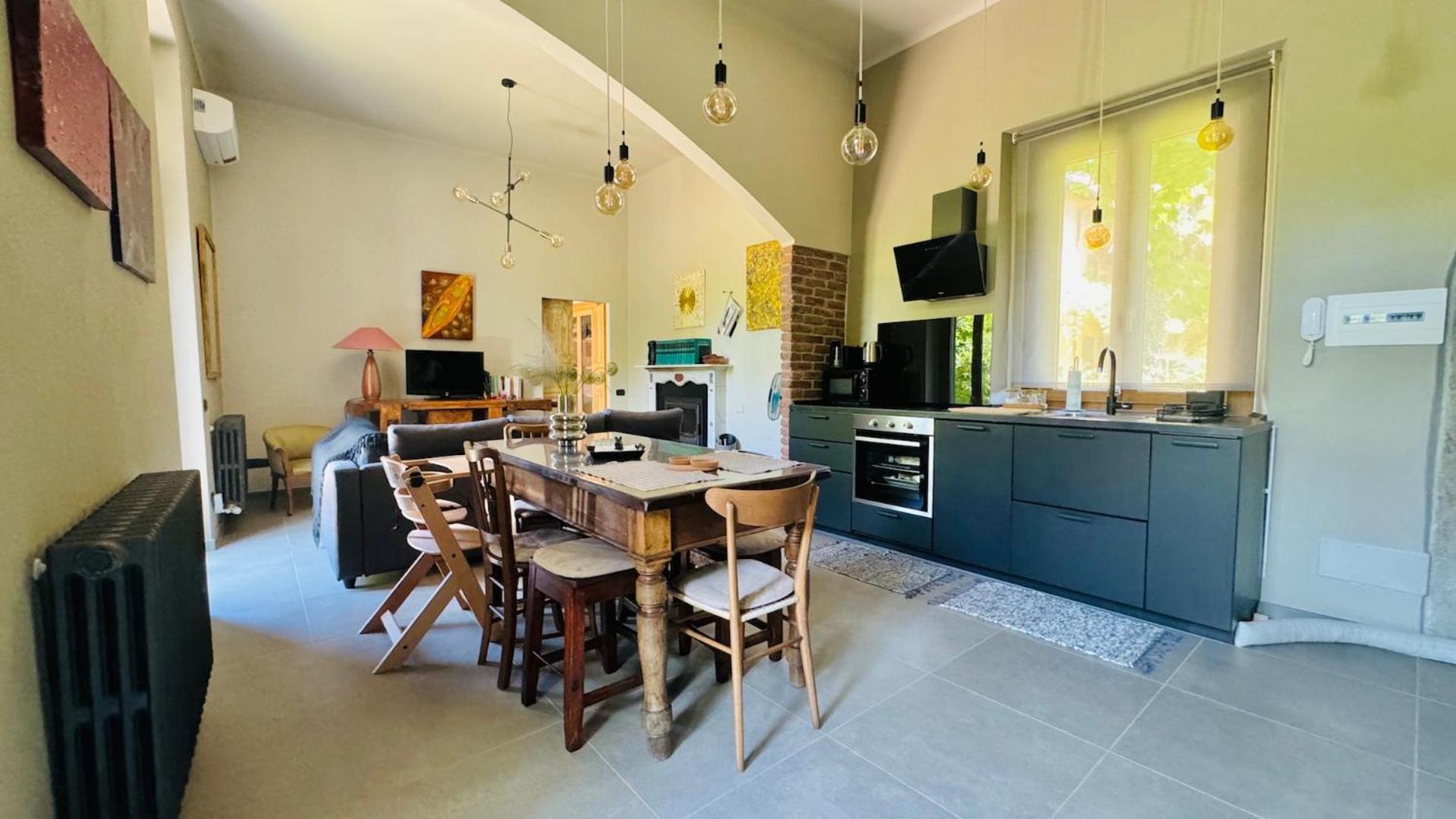 Curt Da Beta - Casa Vacanze Con Giardino In Corte Del XVIII Secolo Malnate Zewnętrze zdjęcie