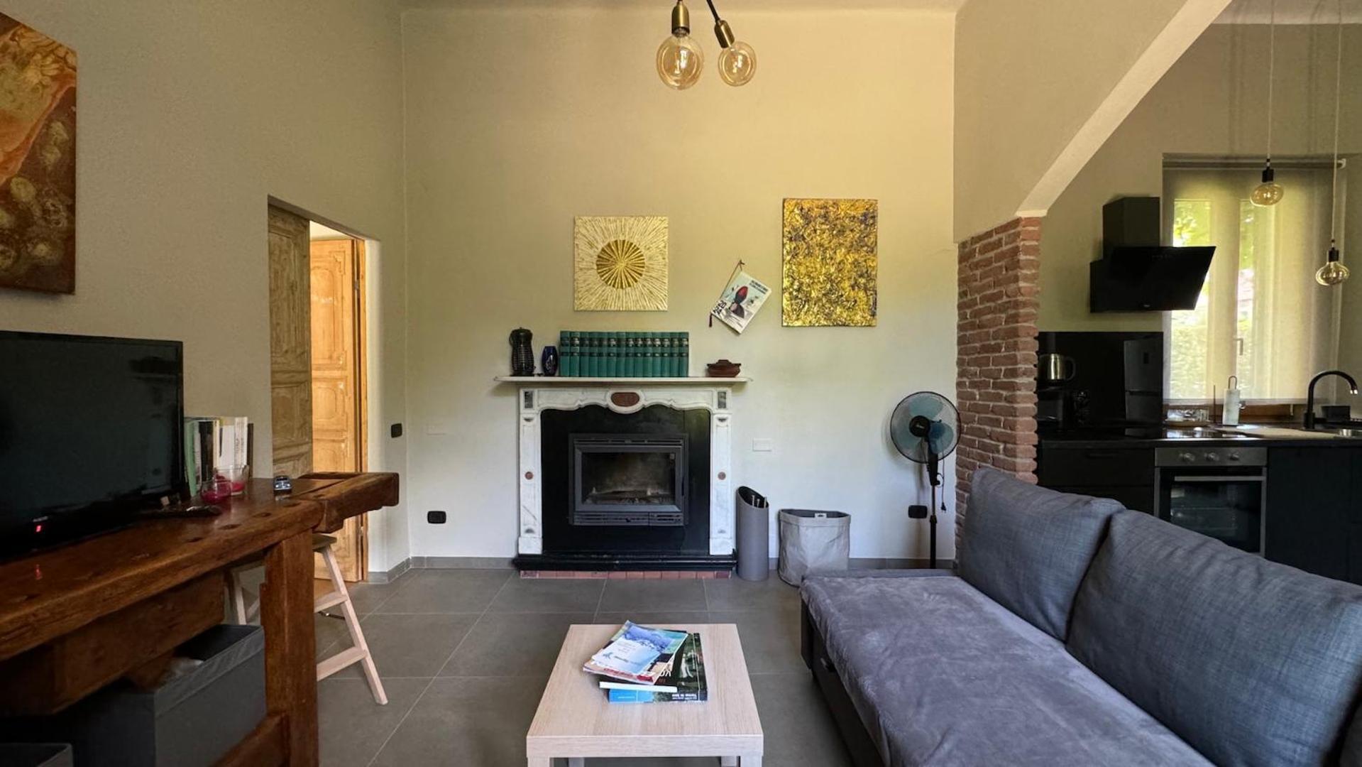 Curt Da Beta - Casa Vacanze Con Giardino In Corte Del XVIII Secolo Malnate Zewnętrze zdjęcie